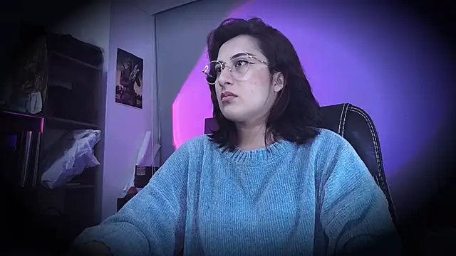 Snapshot of Scarlett_Sen chatting on 06-01-26, 11:56 Scarlett Sen online show from 06-01-26, 11:56