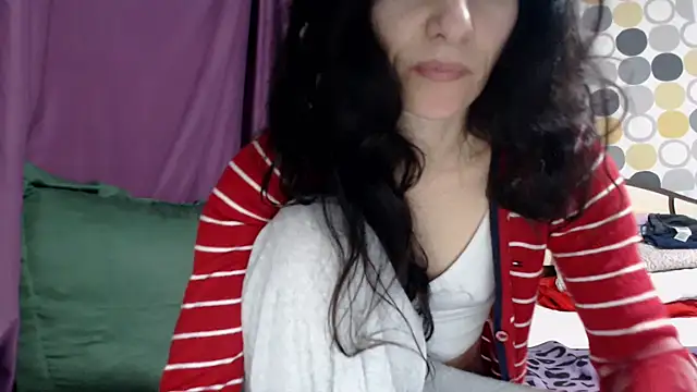 Snapshot of sexyevalove chatting on 02-25-26, 04:00 sexyevalove online show from 02-25-26, 04:00