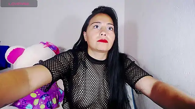 Snapshot of hanna_girl21 chatting on 02-11-25, 08:20 hanna girl21 online show from 02-11-25, 08:20