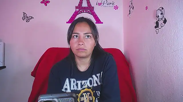 Snapshot of hanna_girl21 chatting on 03-12-25, 07:06 hanna girl21 online show from 03-12-25, 07:06