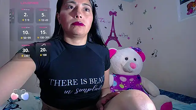 Snapshot of hanna_girl21 chatting on 10-18-25, 02:58 hanna girl21 online show from 10-18-25, 02:58