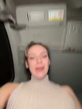 Snapshot of HopeHeaven chatting on 01-12-25, 10:12 HopeHeaven online show from 01-12-25, 10:12