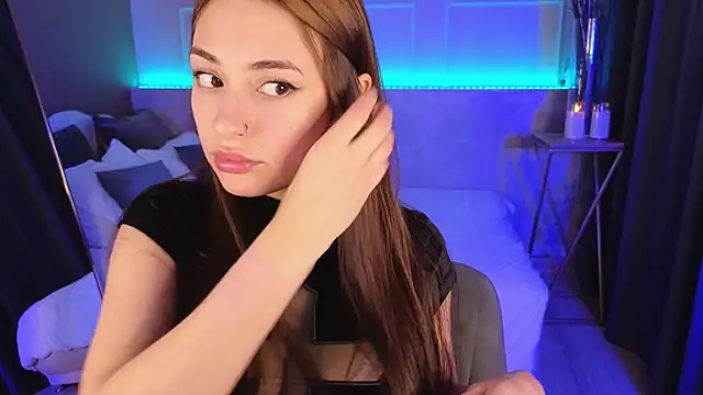 Snapshot of MilanaSugar chatting on 02-13-25, 06:09 MilanaSugar online show from 02-13-25, 06:09