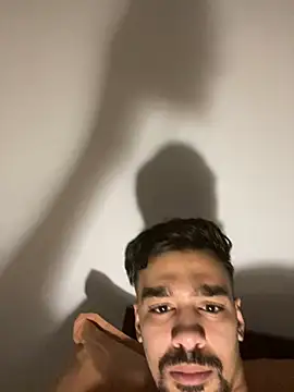 Hermanooooooo online show from 12-31-24, 10:26