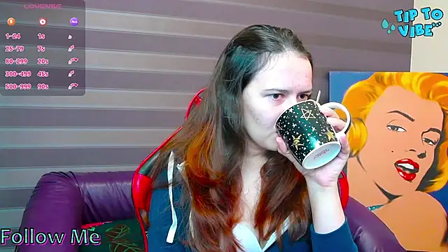 Snapshot of iris_nikhols chatting on 10-02-25, 11:56 iris nikhols online show from 10-02-25, 11:56