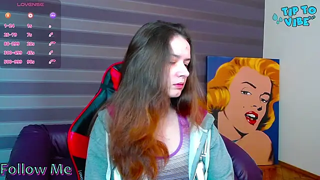 Snapshot of iris_nikhols chatting on 10-21-25, 01:17 iris nikhols online show from 10-21-25, 01:17