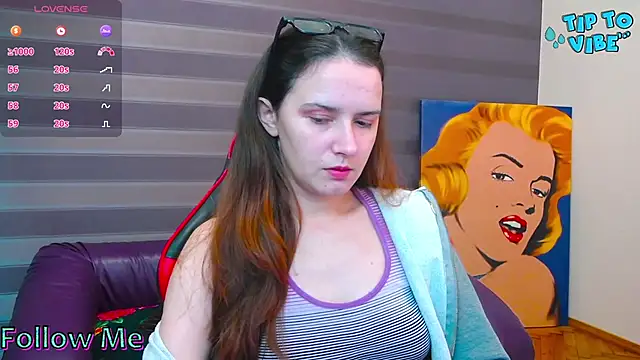 Snapshot of iris_nikhols chatting on 10-29-25, 10:00 iris nikhols online show from 10-29-25, 10:00