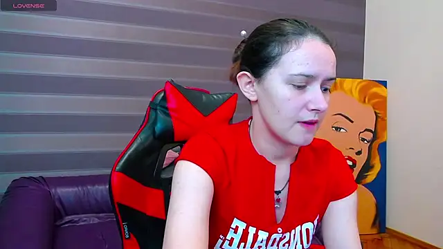 Snapshot of iris_nikhols chatting on 11-05-25, 03:06 iris nikhols online show from 11-05-25, 03:06