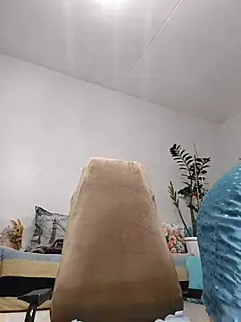 Snapshot of Fire_Night chatting on 10-24-25, 12:56 Fire Night online show from 10-24-25, 12:56