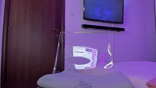 Snapshot of Bri4anna chatting on 02-20-25, 10:05 Bri4anna online show from 02-20-25, 10:05