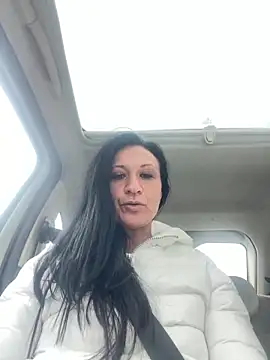 Luna-77 online show from 02-19-25, 12:33