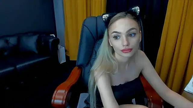 HaleySweet18 online show from 07-03-26, 10:38