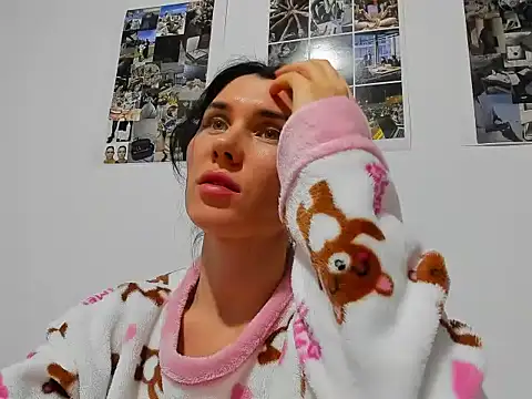 Snapshot of Cameron_diazz chatting on 02-10-26, 08:57 Cameron diazz online show from 02-10-26, 08:57