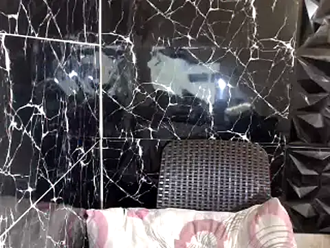 Snapshot of MissKeanna chatting on 12-26-24, 01:07 MissKeanna online show from 12-26-24, 01:07