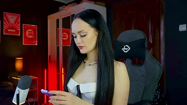 QueenAliss online show from 02-20-26, 08:27