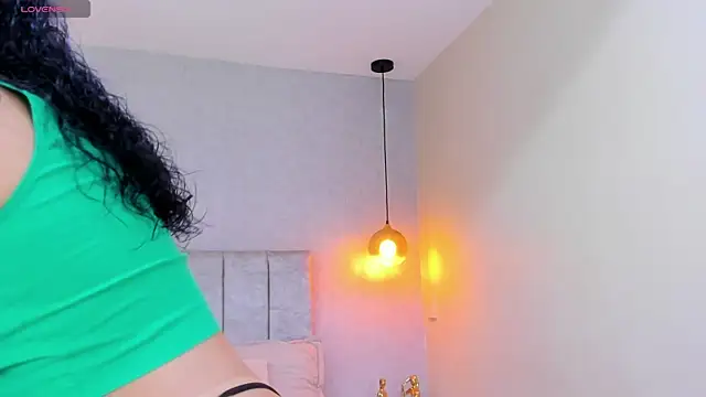 Snapshot of Maysoon_sabato chatting on 11-18-25, 12:20 Maysoon sabato online show from 11-18-25, 12:20