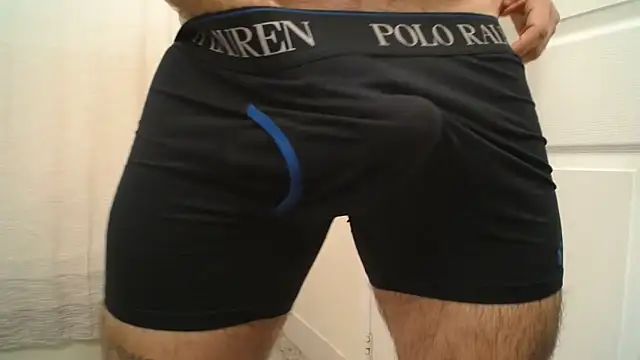 Snapshot of proseccopapi23 chatting on 10-11-25, 05:17 proseccopapi23 online show from 10-11-25, 05:17