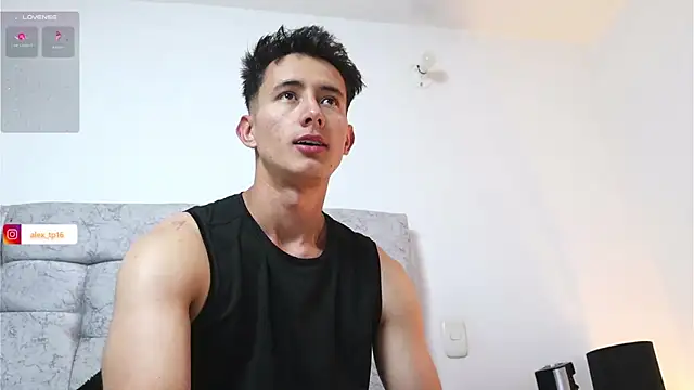 Snapshot of _Alexxx chatting on 01-31-25, 12:17 Alexxx online show from 01-31-25, 12:17