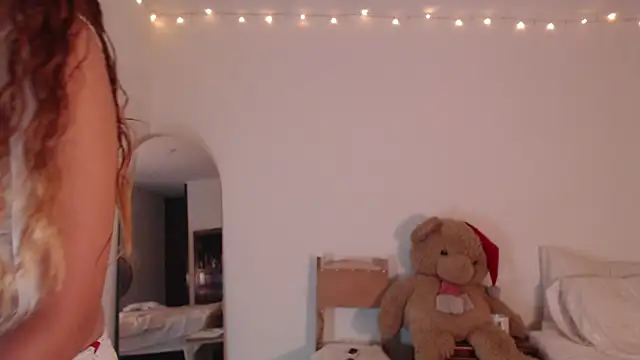 ValienteGirl  online show from 03-01-26, 02:24