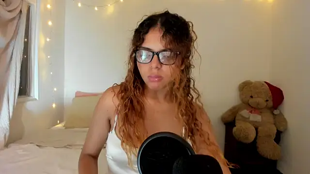 ValienteGirl  online show from 05-06-26, 05:03