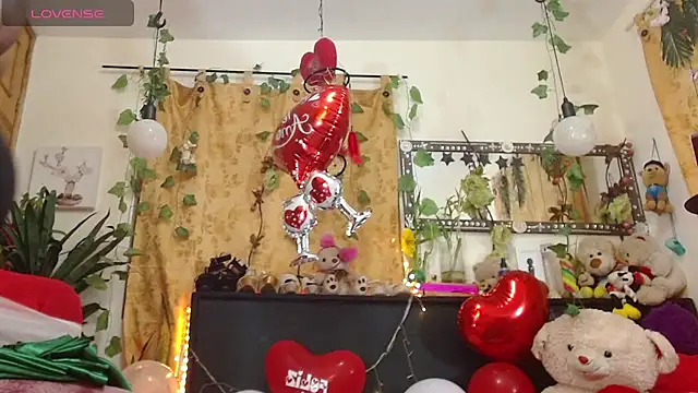 Snapshot of anai_valentinex chatting on 02-17-25, 08:15 anai valentinex online show from 02-17-25, 08:15