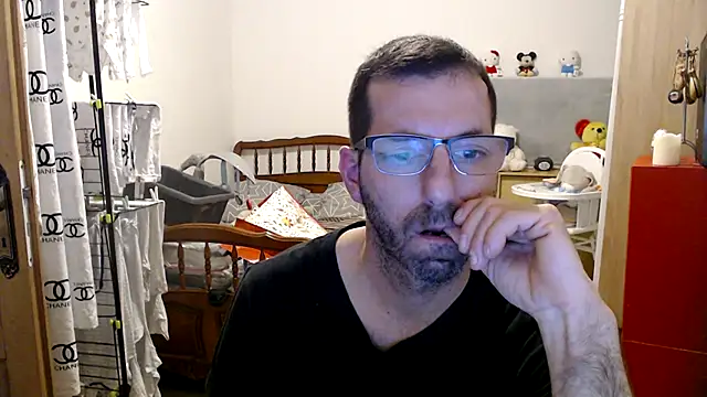 steph19x5 online show from 01-05-25, 06:02