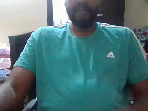 Snapshot of rajkumar147 chatting on 06-25-26, 07:18 rajkumar147 online show from 06-25-26, 07:18