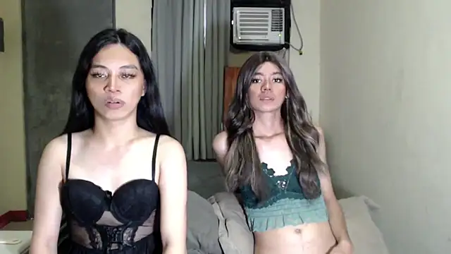 Snapshot of Urworldclasstrans chatting on 11-05-25, 07:08 Urworldclasstrans online show from 11-05-25, 07:08