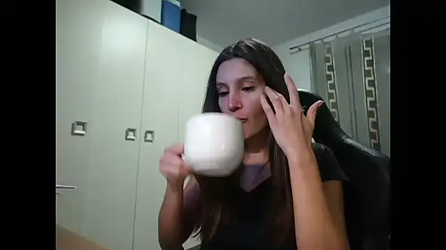 Snapshot of GodlyTheia chatting on 12-09-24, 03:54 GodlyTheia online show from 12-09-24, 03:54