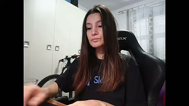 Snapshot of GodlyTheia chatting on 12-11-24, 11:51 GodlyTheia online show from 12-11-24, 11:51