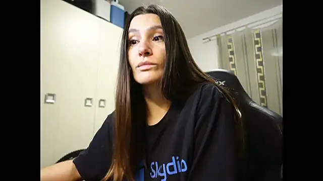 Snapshot of GodlyTheia chatting on 12-16-24, 05:00 GodlyTheia online show from 12-16-24, 05:00