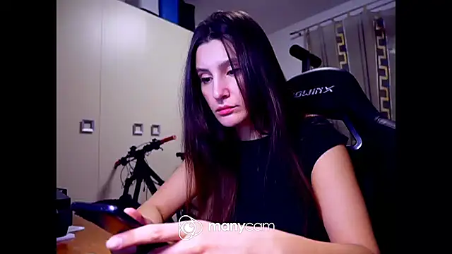 Snapshot of GodlyTheia chatting on 01-30-25, 05:49 GodlyTheia online show from 01-30-25, 05:49