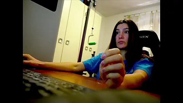 Snapshot of GodlyTheia chatting on 02-06-26, 12:52 GodlyTheia online show from 02-06-26, 12:52