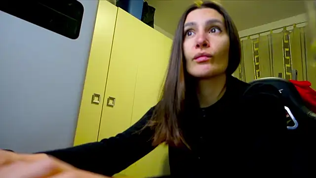 Snapshot of GodlyTheia chatting on 03-26-26, 06:57 GodlyTheia online show from 03-26-26, 06:57