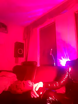 Crystalbitchx online show from 10-13-25, 10:32