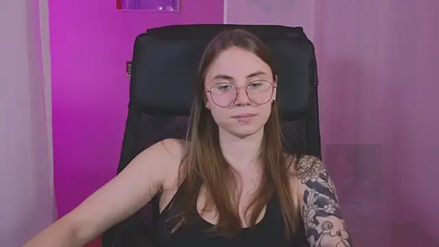  AnnaStark  online show from 01-18-25, 11:44