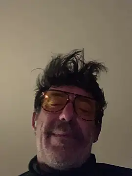 Snapshot of maxximere chatting on 02-18-26, 01:34 maxximere online show from 02-18-26, 01:34