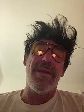 Snapshot of maxximere chatting on 02-28-26, 10:11 maxximere online show from 02-28-26, 10:11