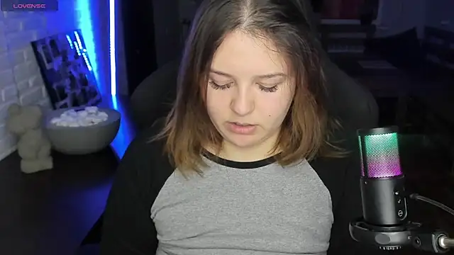 XNirvanaX online show from 10-09-25, 01:47