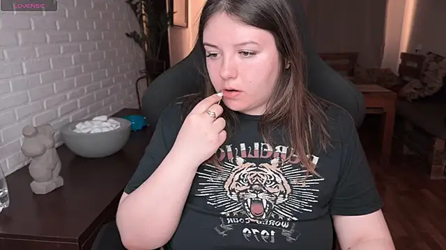 XNirvanaX online show from 04-13-26, 03:34