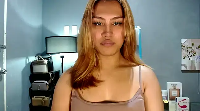 luxxy grand online show from 01-21-25, 11:46