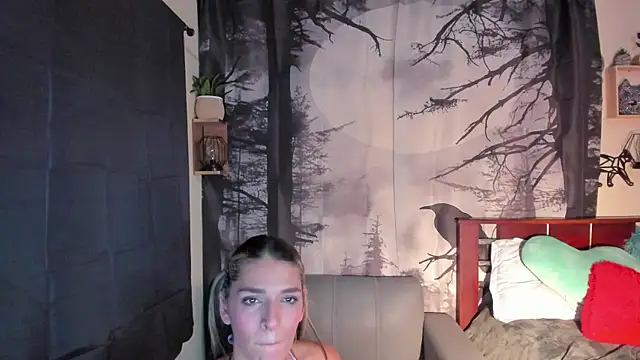 annyluna1 online show from 12-20-25, 12:18