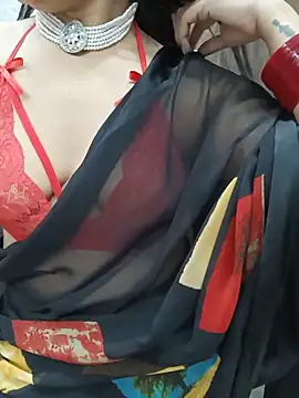 Snapshot of Beautiful_xxo chatting on 05-11-26, 04:04 Beautiful xxo online show from 05-11-26, 04:04