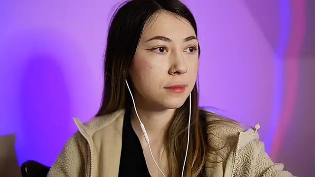 chibi moon  online show from 01-18-25, 05:04