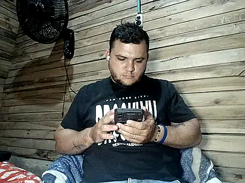 Arcangel 05 online show from 05-10-26, 04:39