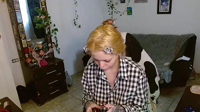 MaryJannes online show from 02-13-26, 01:40