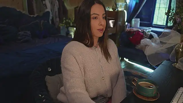 VanessaDoyle online show from 10-29-25, 12:40