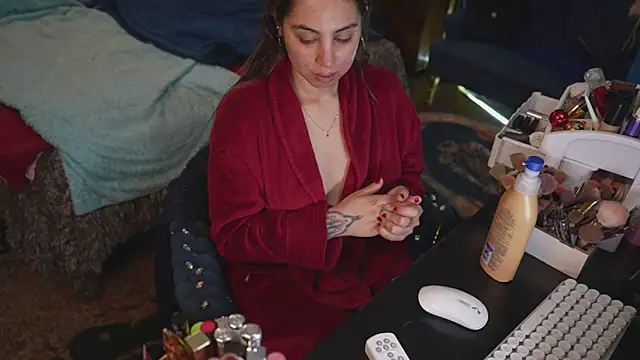 VanessaDoyle online show from 11-11-25, 03:28