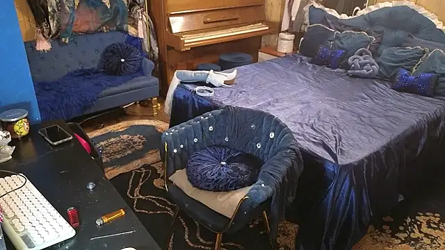 VanessaDoyle online show from 01-11-26, 04:50