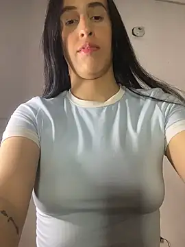 Amira Milker online show from 01-11-25, 03:23